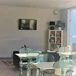 Guest house Silver Seahorse Garden Retreat 3*