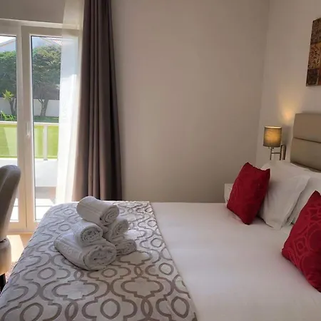 Silver Seahorse Garden Retreat Guest house 4*