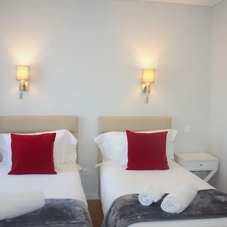 Silver Seahorse Garden Retreat בית הארחה 4*