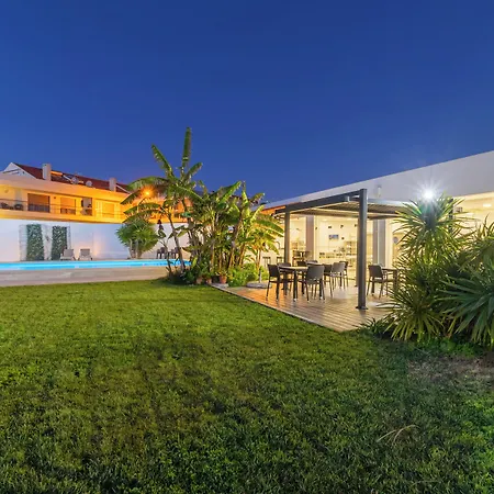 Silver Seahorse Garden Retreat Gasthof 4*