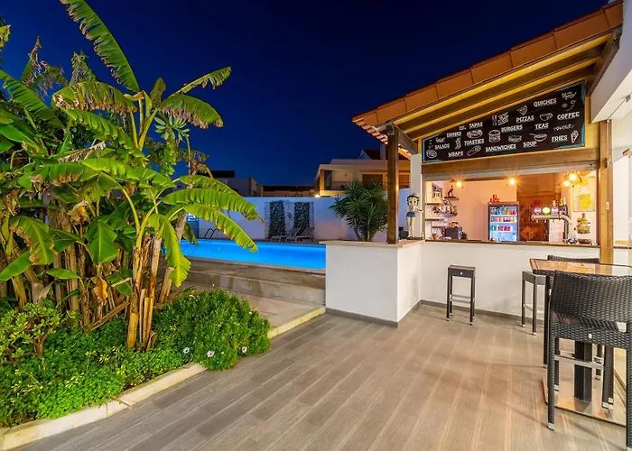 Silver Seahorse Garden Retreat ゲストハウス 4*