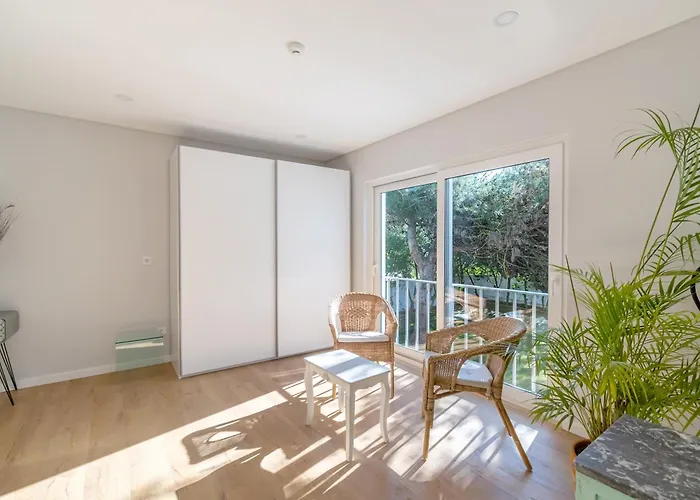 ゲストハウス Silver Seahorse Garden Retreat 4*