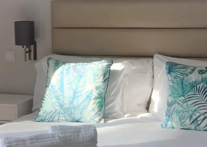 Silver Seahorse Garden Retreat ゲストハウス