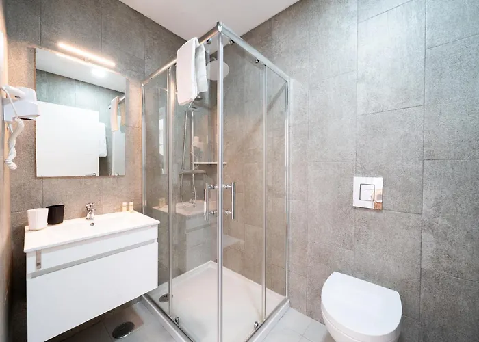 Silver Seahorse Garden Retreat بيت ضيافة